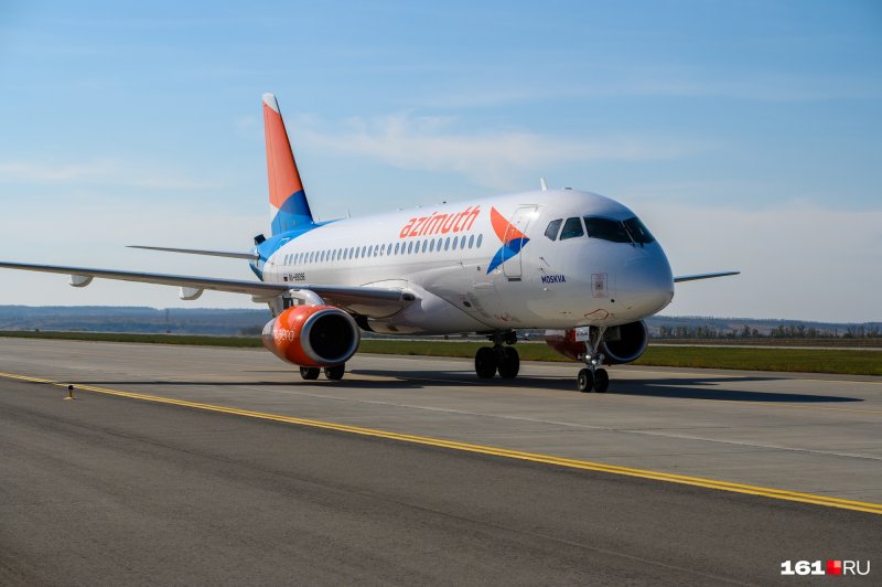 Рейс WZ-1056, Sukhoi Superjet 100-95