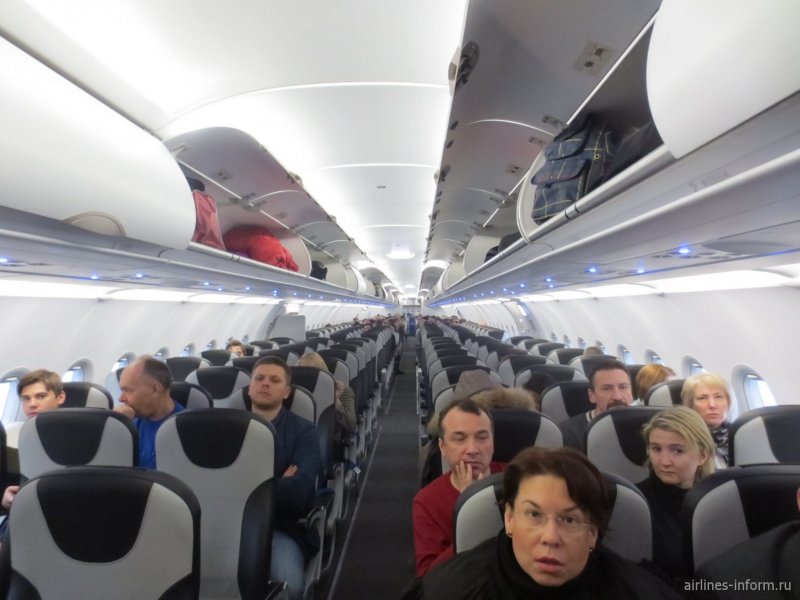 Боинг 737 Норд Винд салон