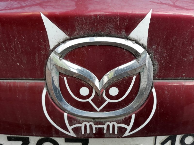 Mazda логотип 1991