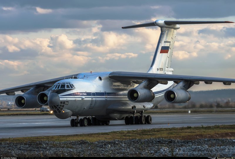 Авиакомпания АЛРОСА ил76