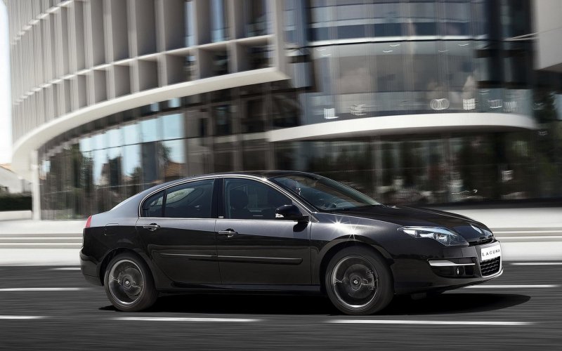 Renault Laguna 3 хэтчбек