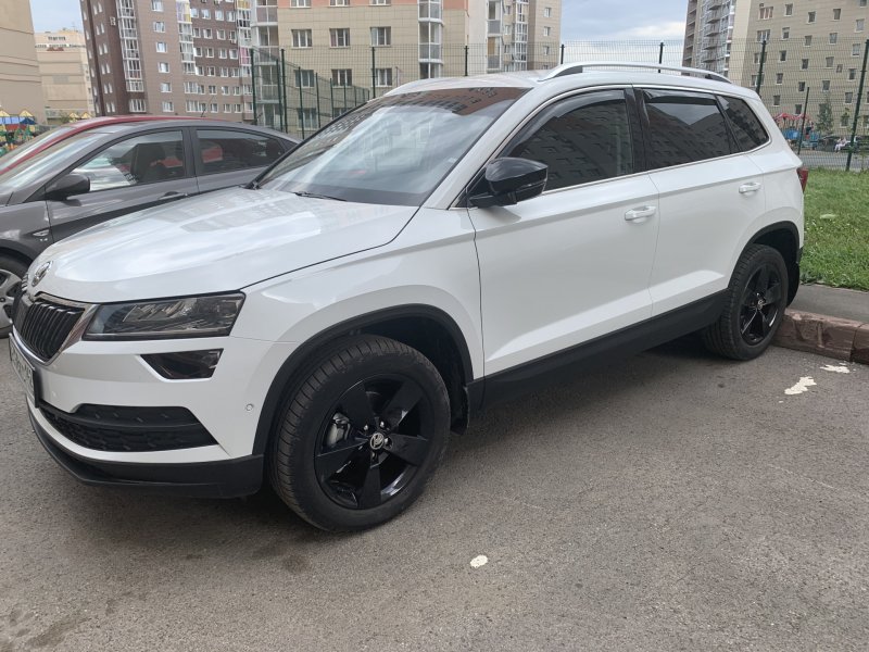 Шкода Карок 2021