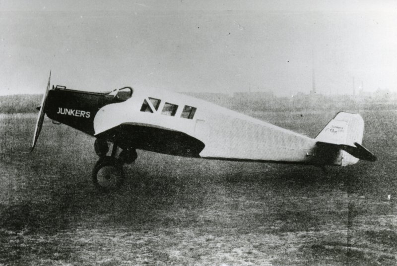 Юнкерс j13