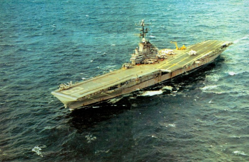 Авианосец Уосп