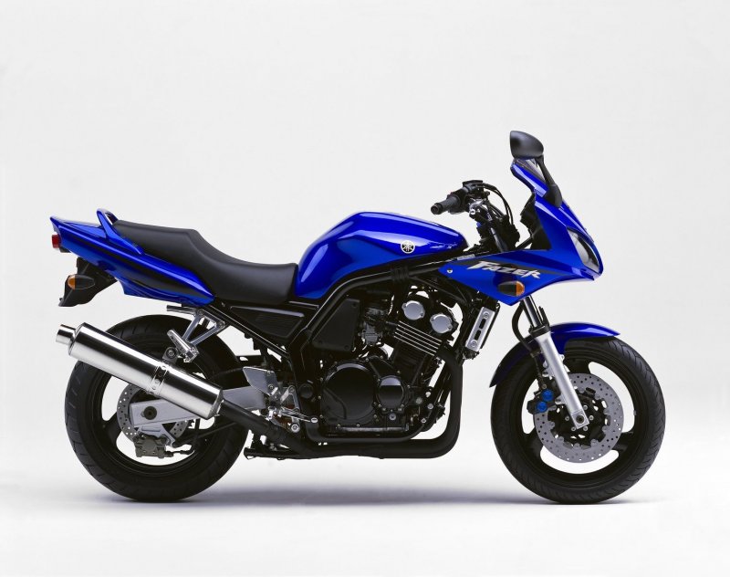 Yamaha FZS 600 fazer