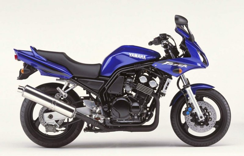 Yamaha FZS 600 fazer