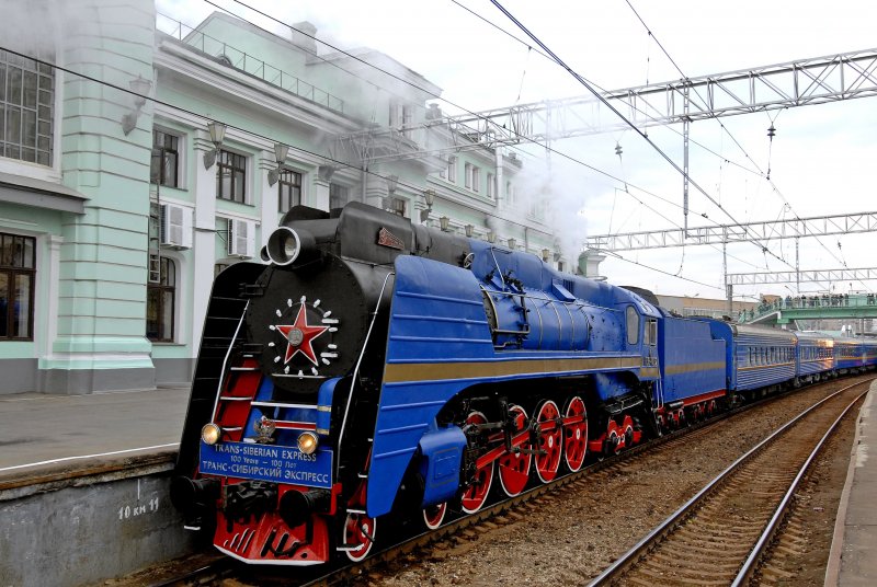 Паровоз золотой Орел