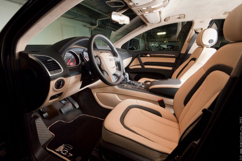 Audi q7 салон