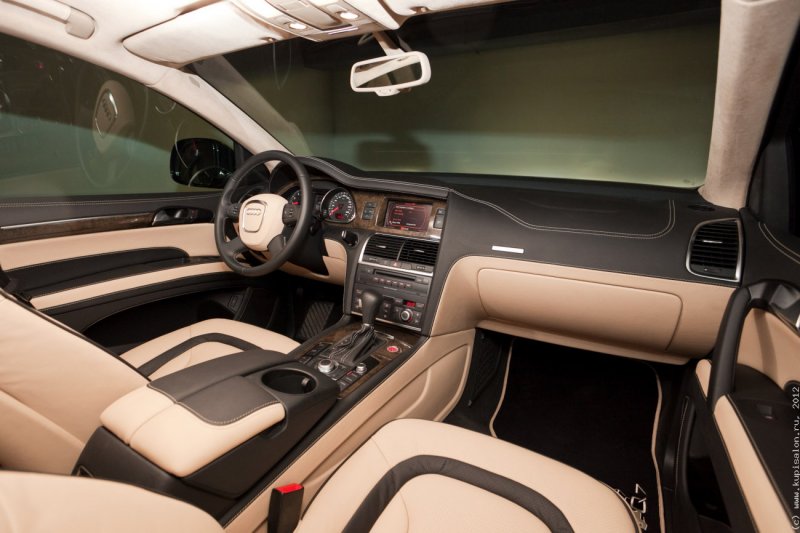 Audi q7 салон