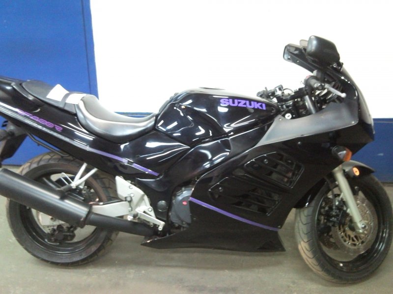 Suzuki RF 400 черный