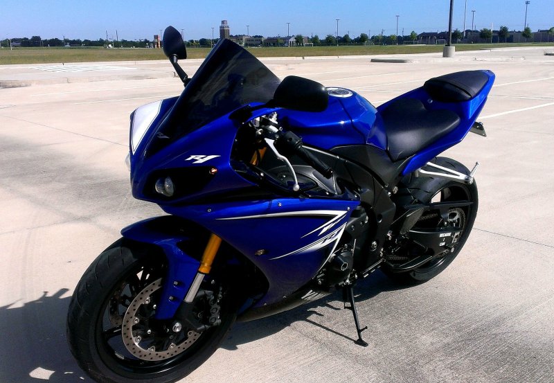 Yamaha r1 2009 Blue