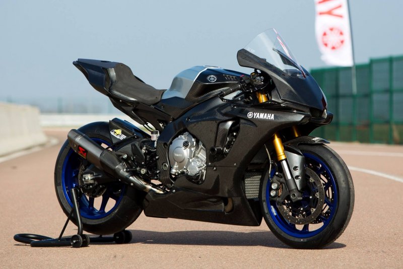 Yamaha r1 Carbon