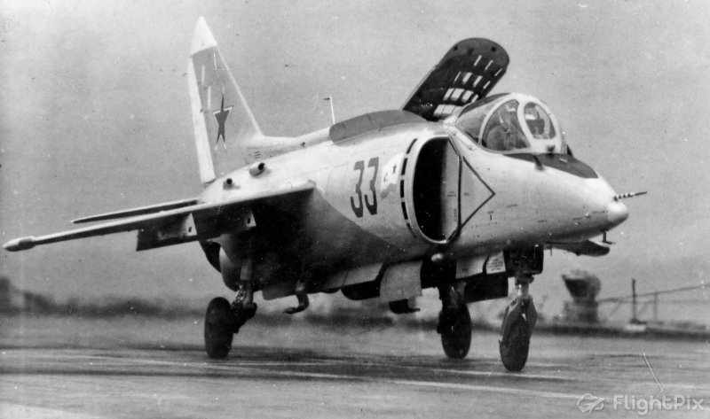 Як-38 як-38м