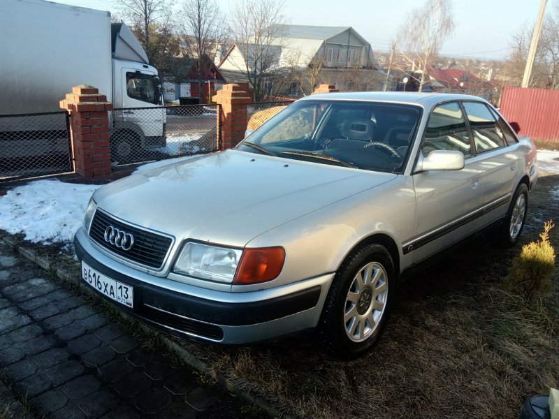 Ауди 100 седан 1992