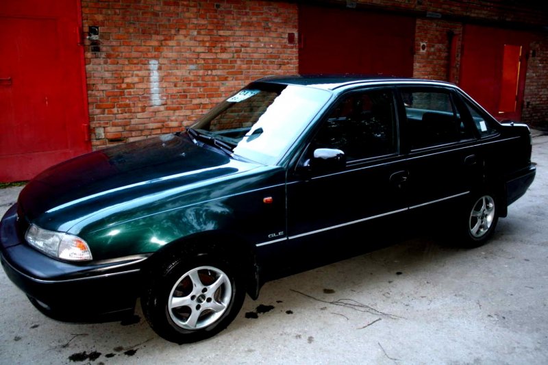 Daewoo Nexia cielo хэтчбек