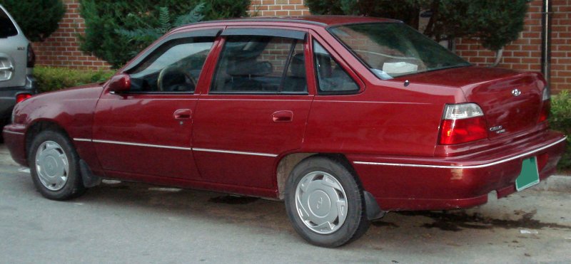 Daewoo Nexia Saloon cielo