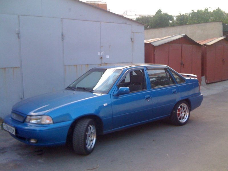 Daewoo cielo купе