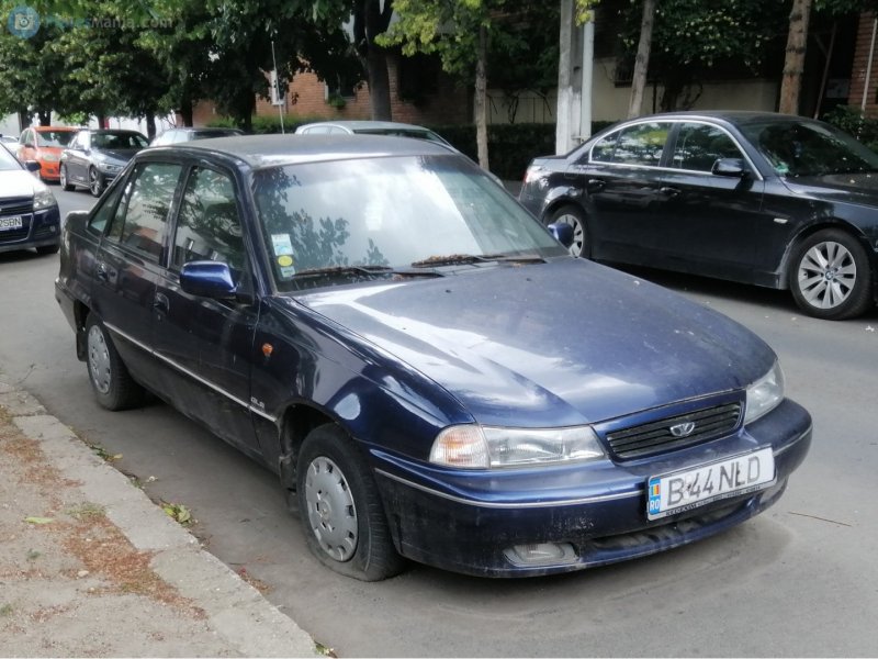1995 Daewoo cielo Армения