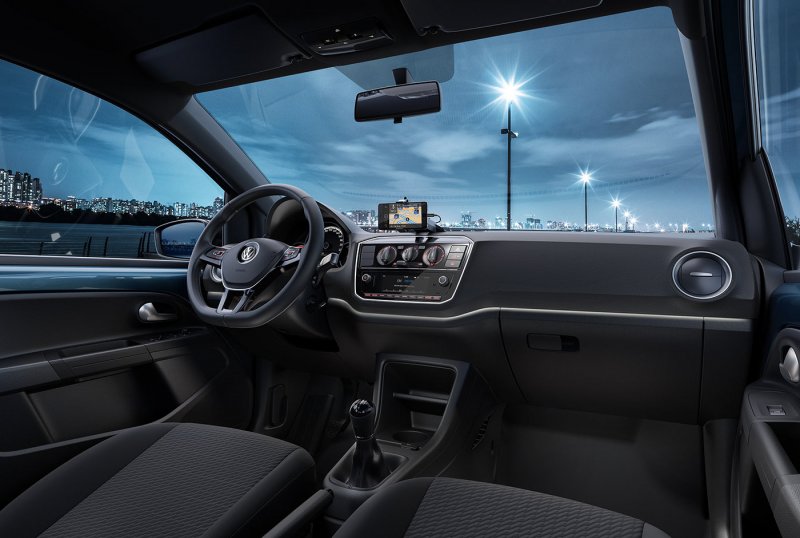 Volkswagen up 2020 салон
