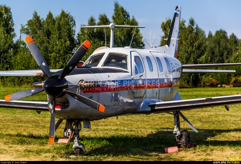 Самолет м101т Сокол