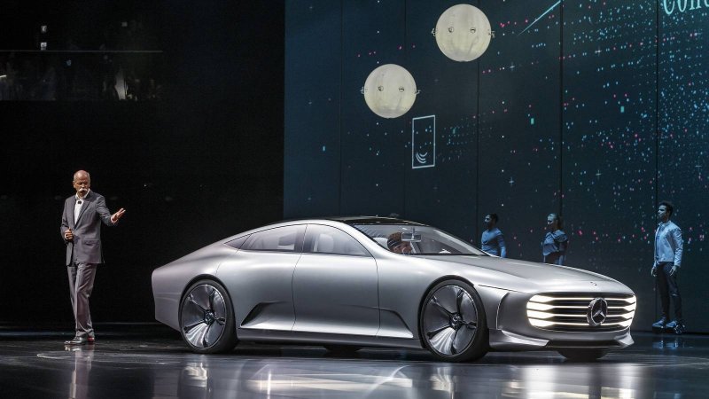 Мерседес Vision EQS 2021