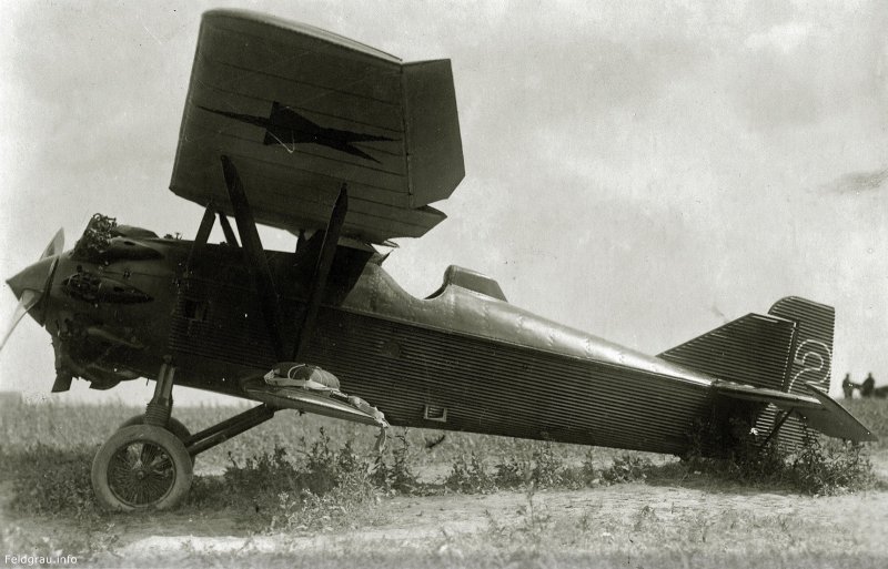 Самолёт Яковлева УТ-1