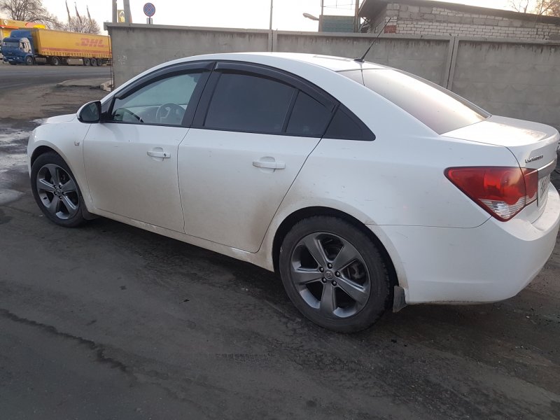 Chevrolet Cruze 225/55r18