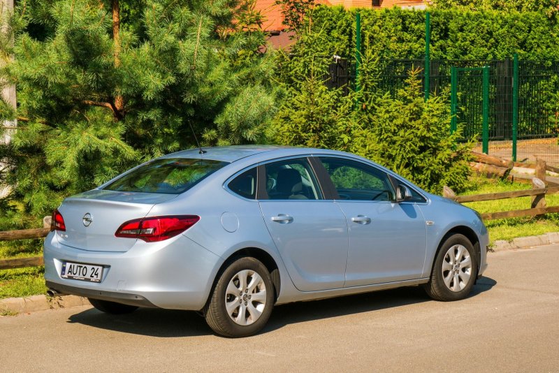 Opel Astra OPC 2018