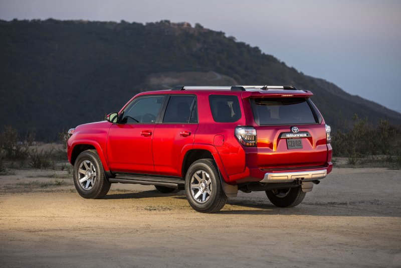 Тойота 4runner 2014