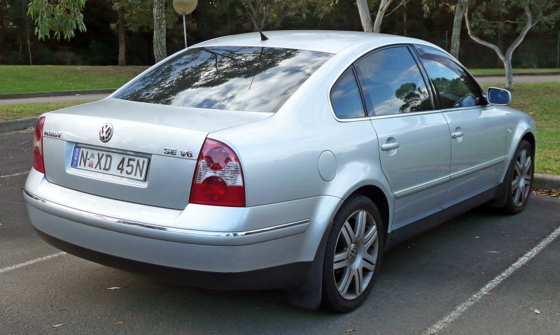 Volkswagen Passat b5 седан