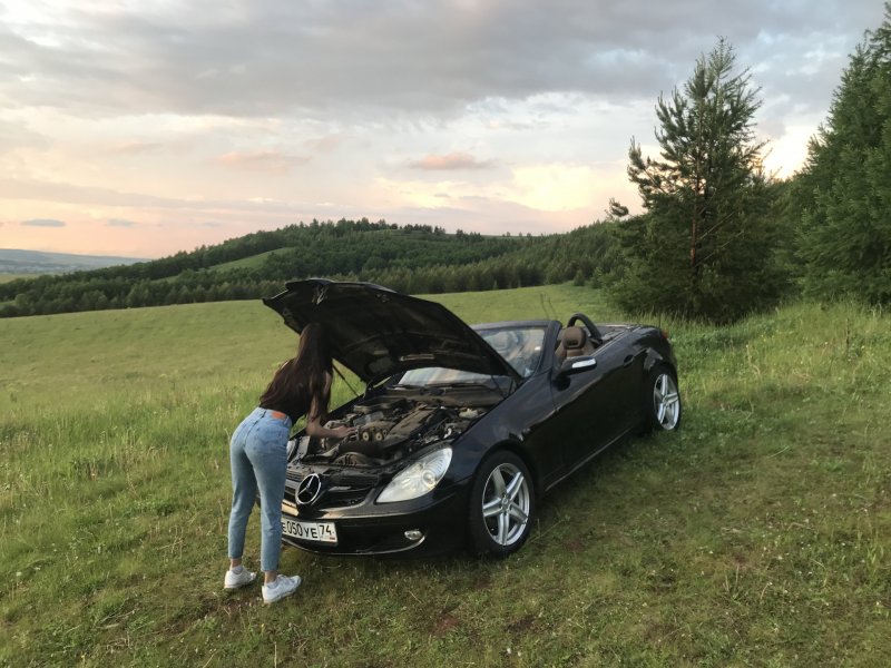 Мерседес на природе природе