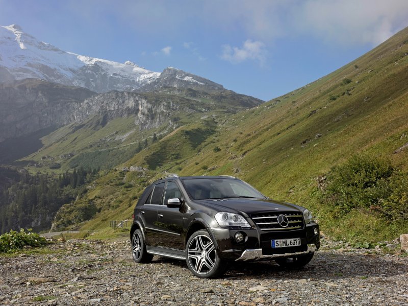 Mercedes ml 63 AMG