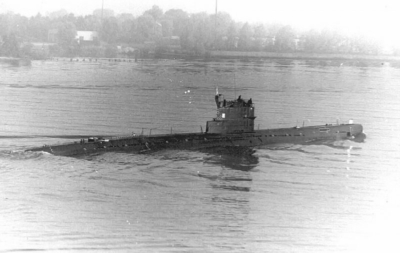 Советская подводная лодка проект 613