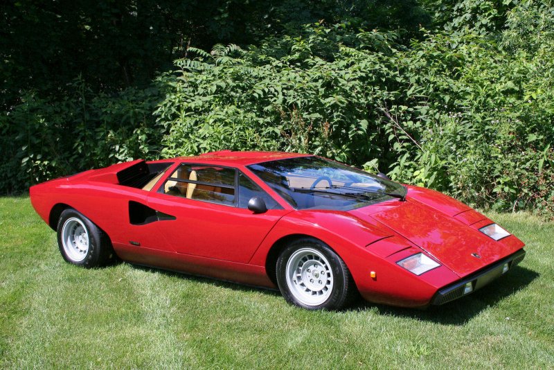 Lamborghini Countach lp400