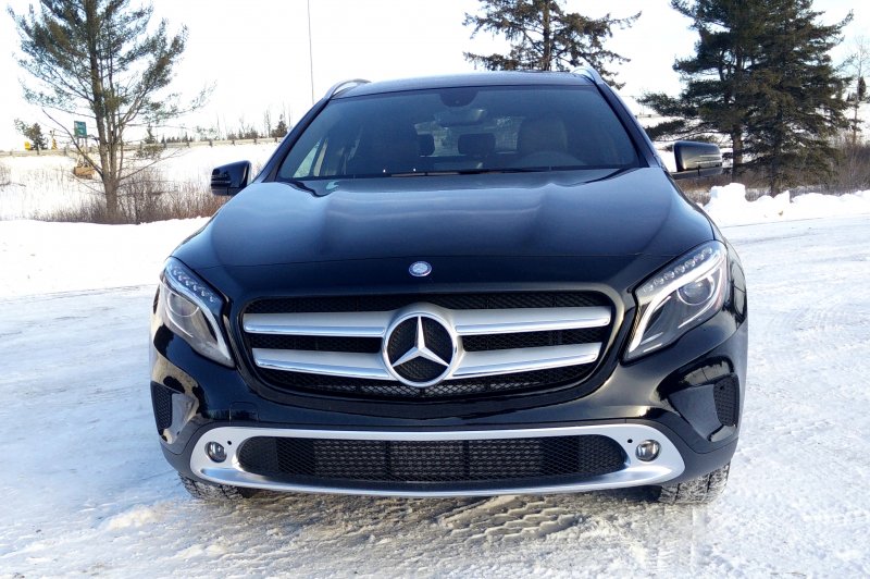 Мерседес Бенц GLA 250 4matic