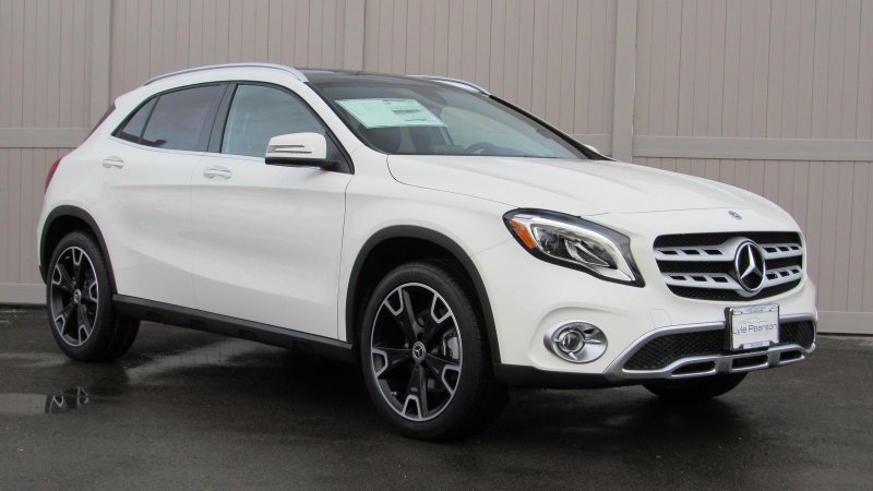 Mercedes Benz GLA 250 4matic