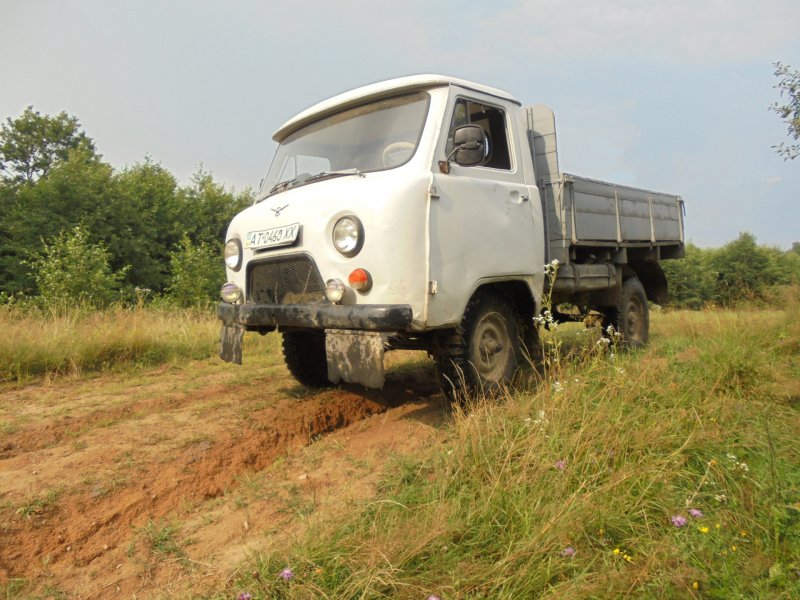 УАЗ 452д бортовой