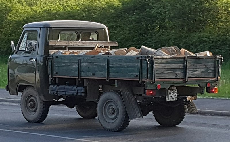 УАЗ 3303 Монтана
