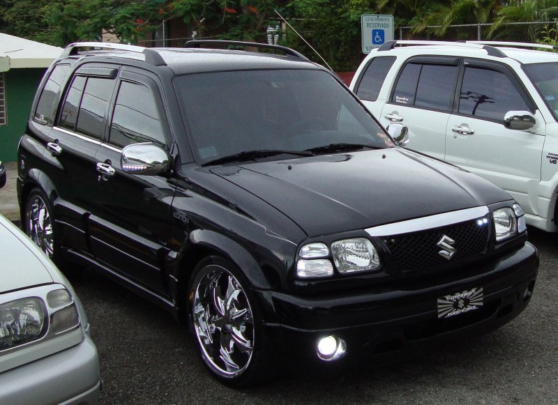Suzuki Grand Vitara обвес 2001