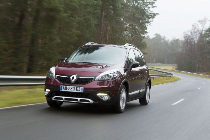 Renault Scenic 3 XMOD