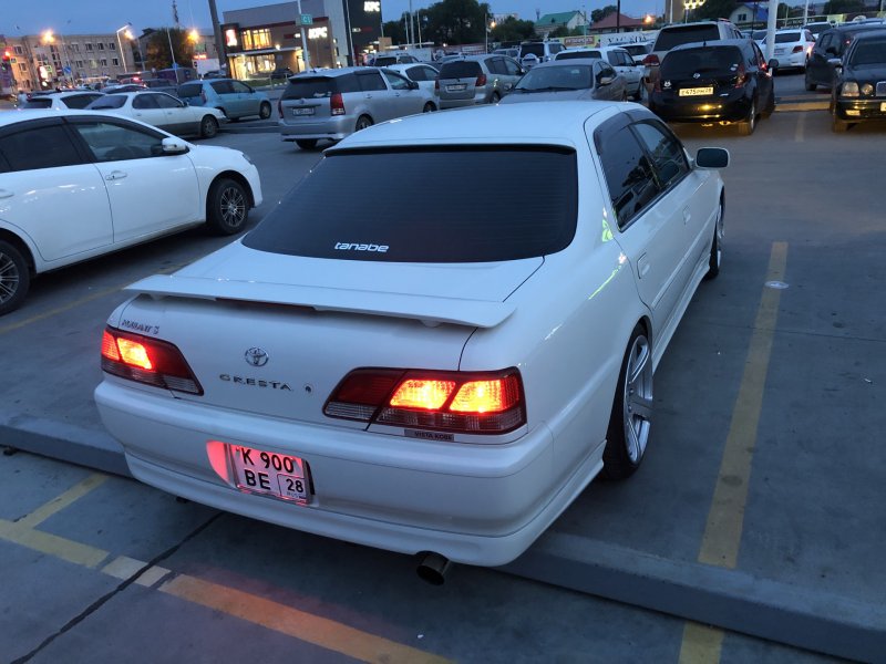 Cresta 100