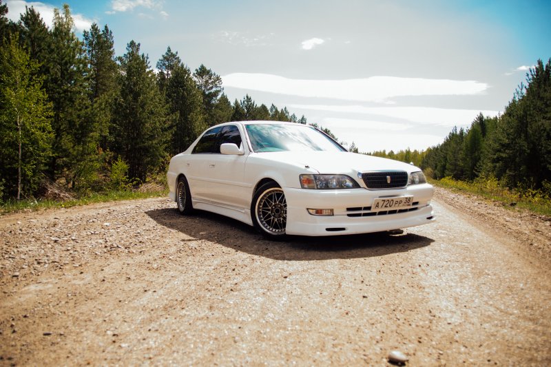 Toyota Cresta