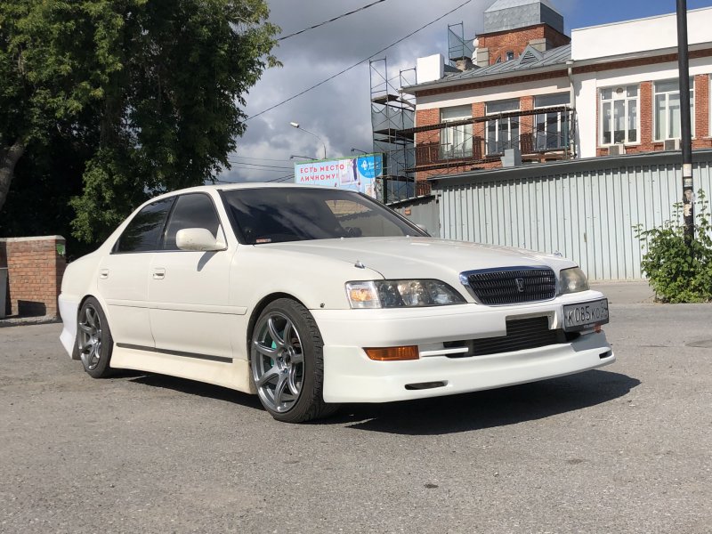 Toyota Cresta 100 BBS