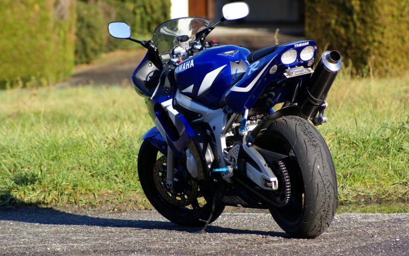 Yamaha r06