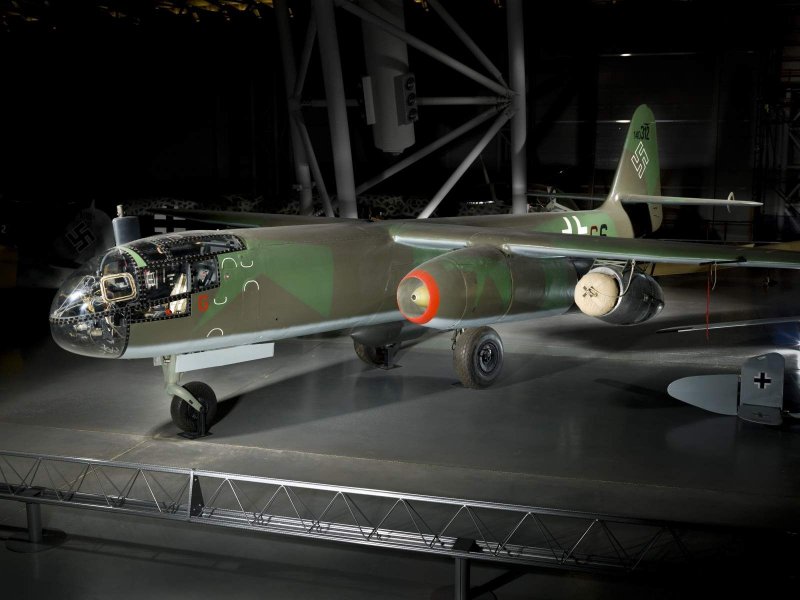 Ar 234 b-2