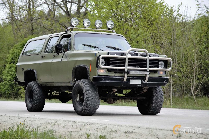 Chevrolet k20 Suburban