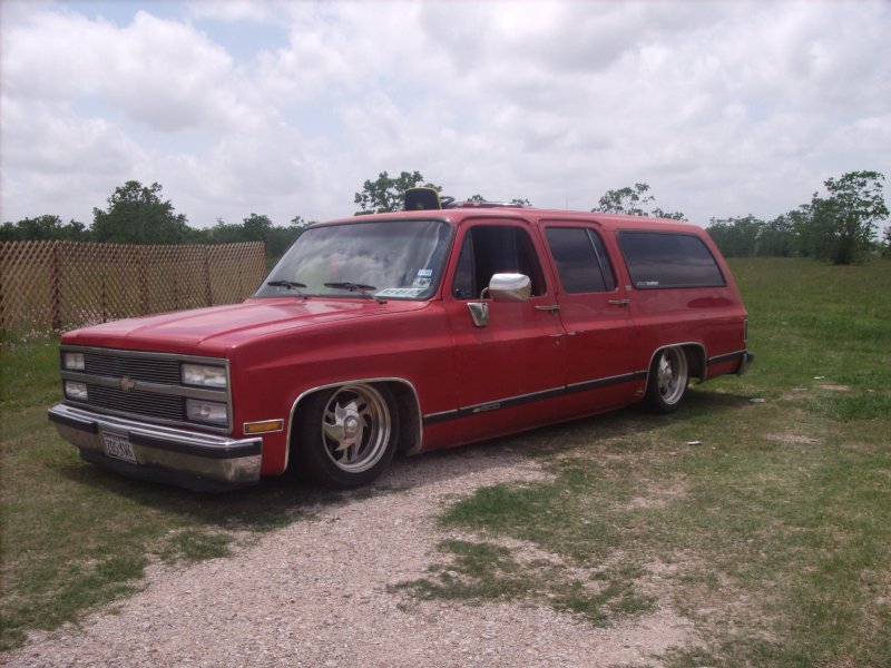 Chevrolet Suburban 1989
