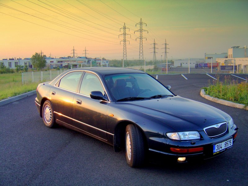 Мазда Кседос 9 2002