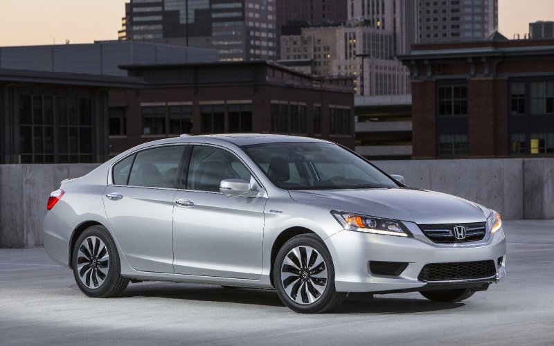 Honda Accord 9 2015