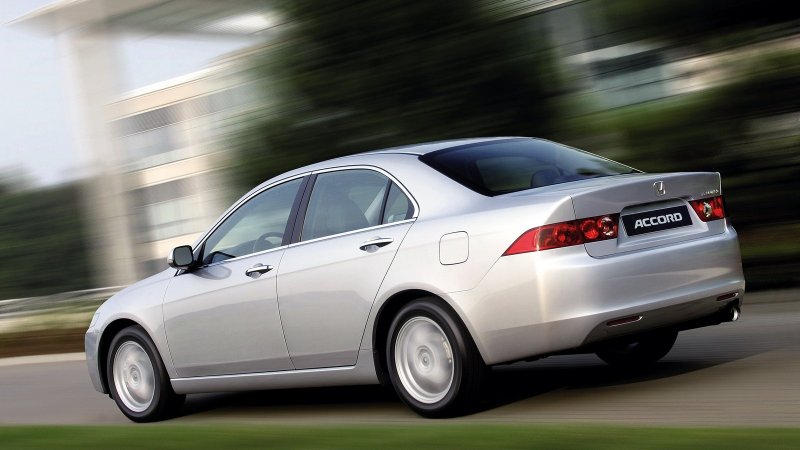Honda Accord 2 седан